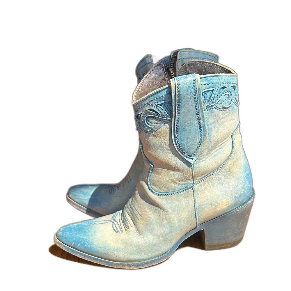 Old Gringo BootsDistressed Blue Short Western Booties Women’s 7.5 Zip up Ankle